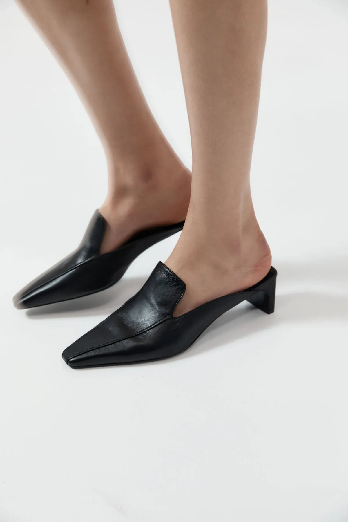 Heeled Loafer - Black