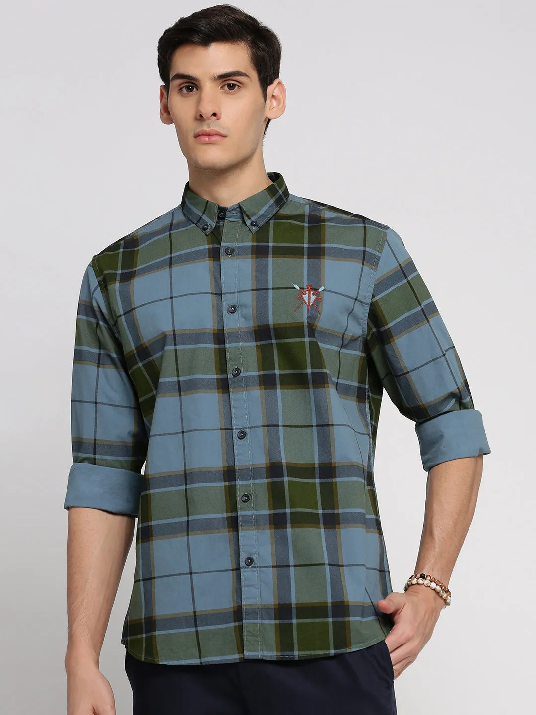 Men Blue Spread Collar Tartan Checks Shirt