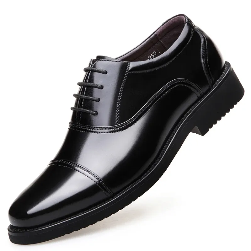 Men's Patent Leather Oxford Shoes with Cap Toe Design | For Formal Occasions