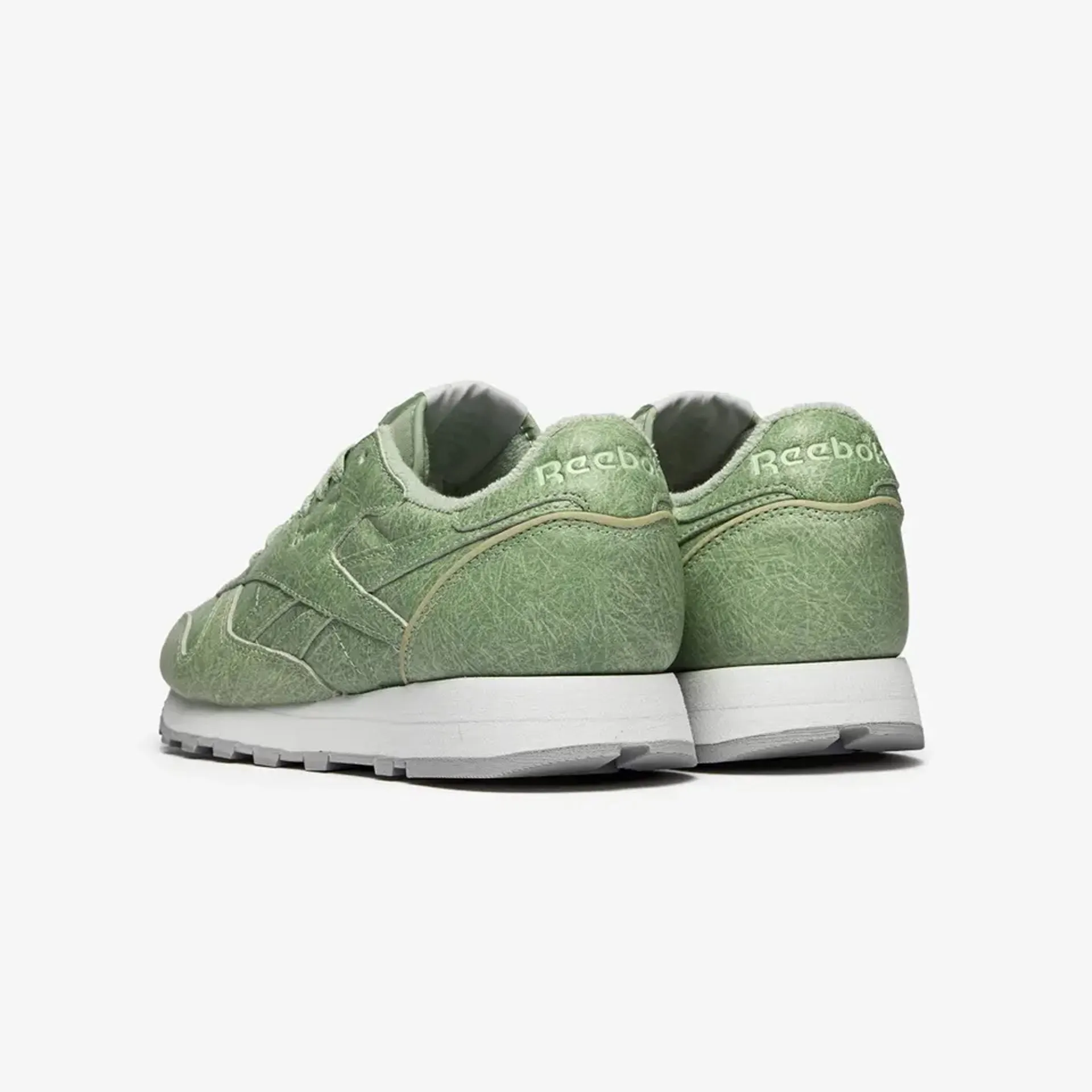 Reebok | EAMES CLASSIC LEATHER  { LIGHT SAGE