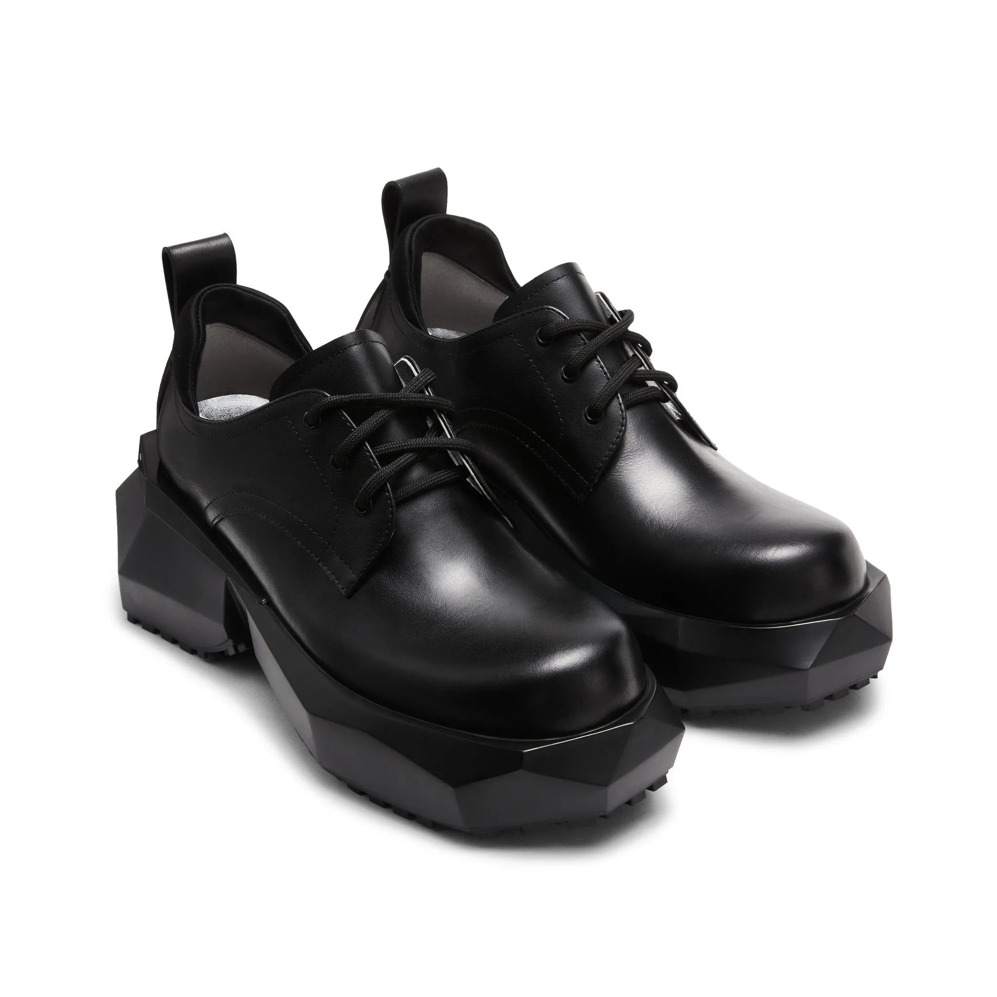 Round Toe Lace-Up Faceted Platform Derby Shoes in Black