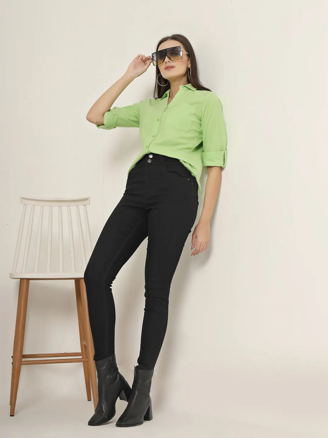 Style Quotient Women Green Solid Double Pocket Shirt