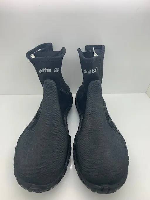 Used ScubaPro Delta 5 mm - Black (2019)