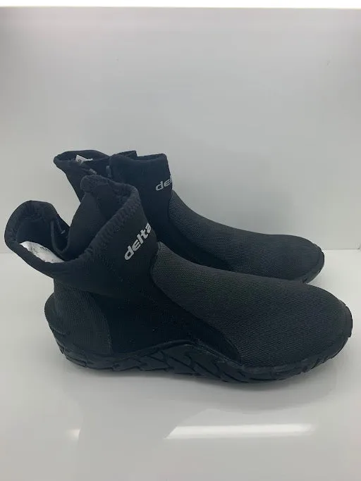 Used ScubaPro Delta 5 mm - Black (2019)