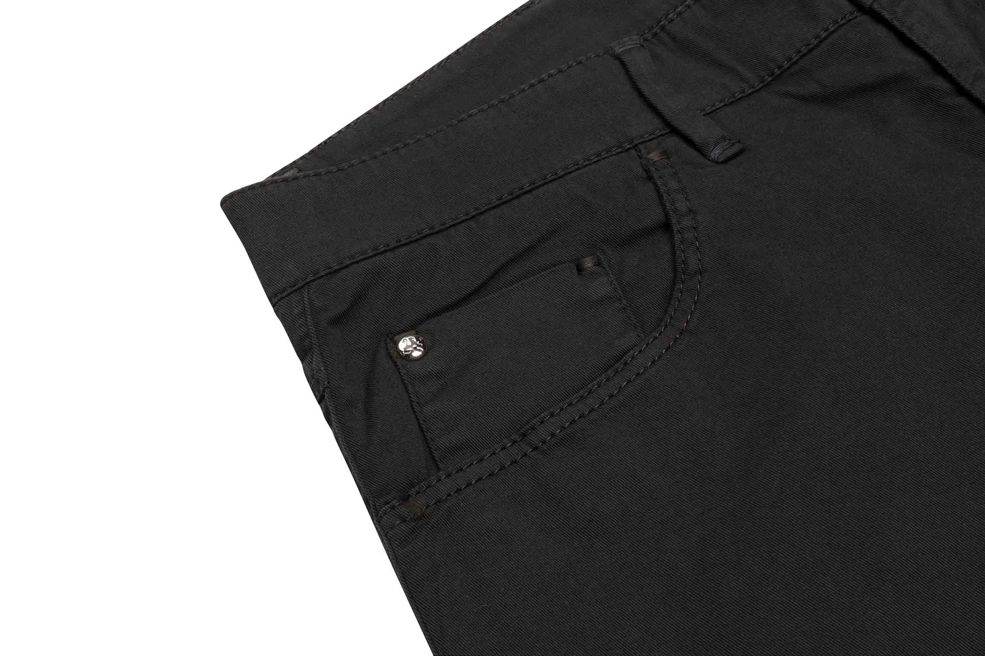 Zilli Regular Fit Bermuda Shorts with Embossed Calfskin Patch